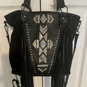 Idyllwind conceal and carry black leather purse